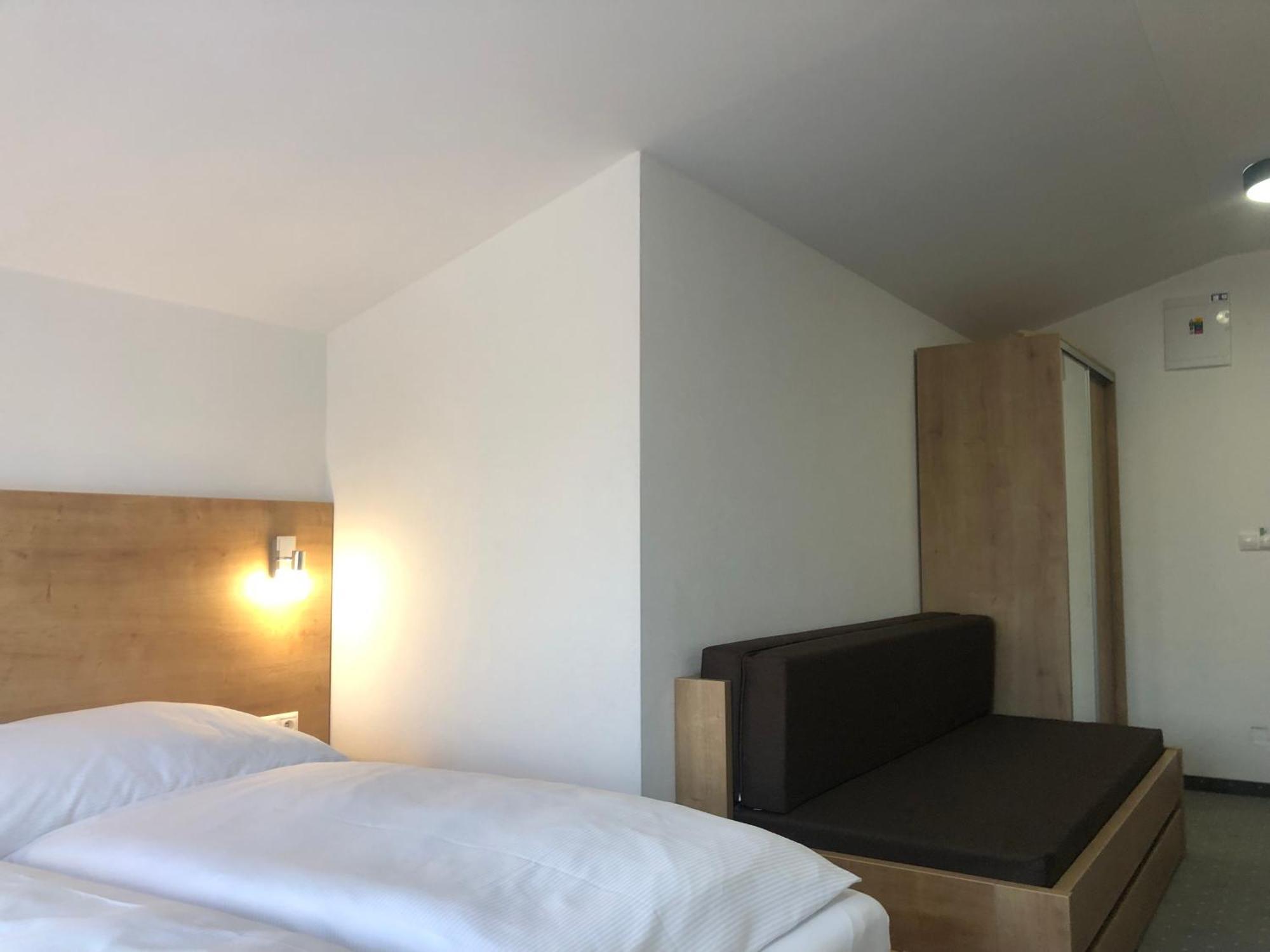 Berg Liptov Hotel Liptovský Mikuláš Екстериор снимка