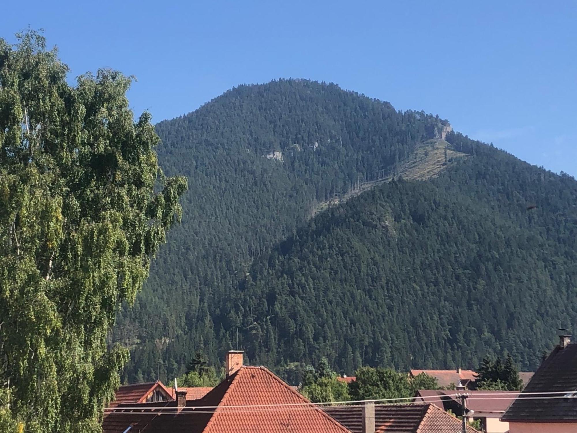 Berg Liptov Hotel Liptovský Mikuláš Екстериор снимка