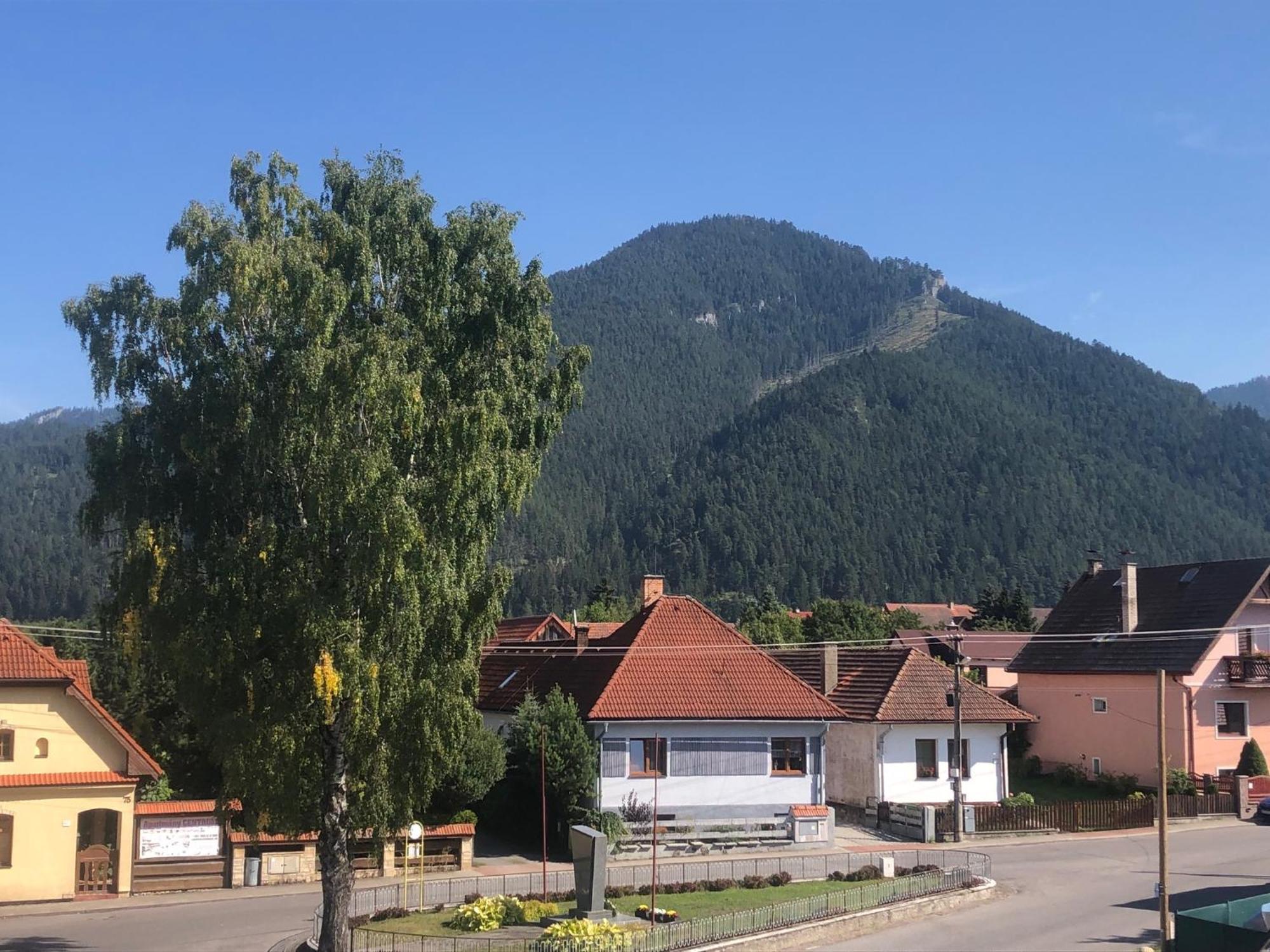 Berg Liptov Hotel Liptovský Mikuláš Екстериор снимка